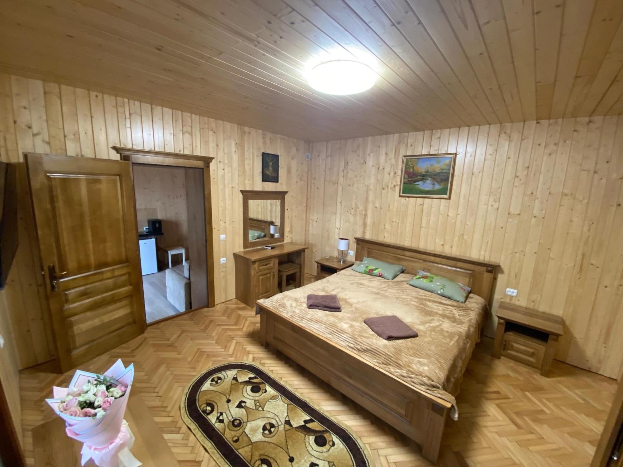 Садиба У Дохтора Відпочинок У Карпатах Golubinoye Eksteriør bilde
